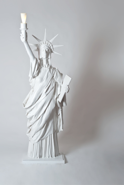 Me vesti de libertad |Escultura de Patricia Glauser | Compra arte en Flecha.es