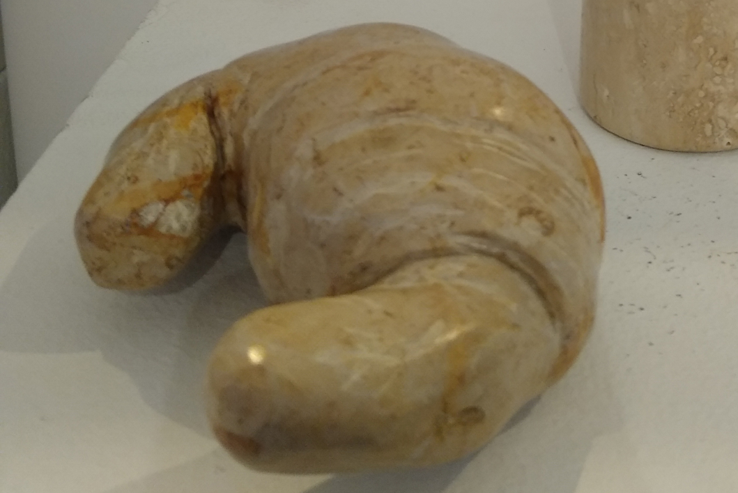 Croissant/Serie Bodegón |Escultura de Rocio Rodrigo Prado | Compra arte en Flecha.es