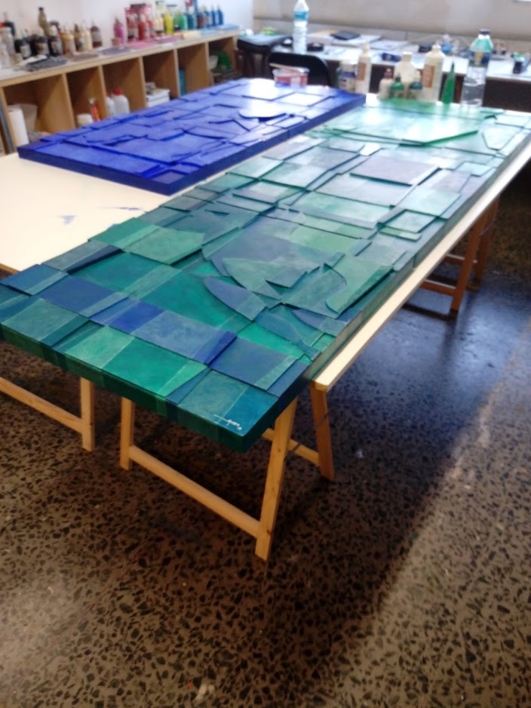 SUEÑO ENTRE AGUAS | Escultura de pared de JUAN NIUBO | Compra arte en Flecha.es