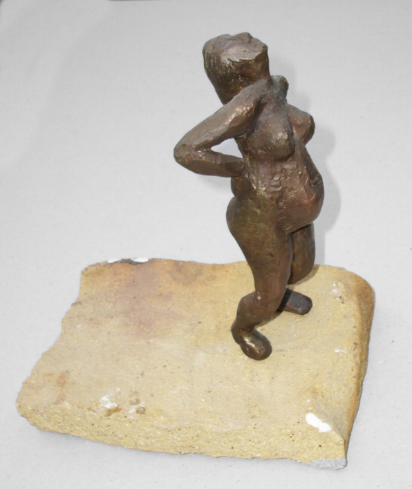 Mujer encinta |Escultura de Ana Valenciano | Compra arte en Flecha.es