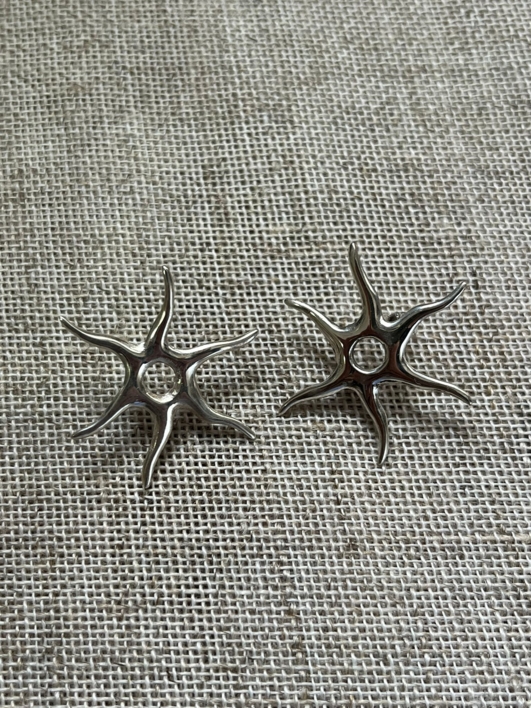 Pendientes estrella Loiz |Joyería de Loiz Jewelry | Compra arte en Flecha.es