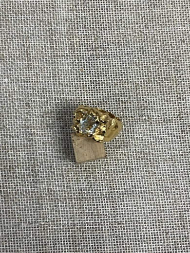 Anillo Meteorito con Aguamarina|JoyeríadeLoiz Jewelry| Compra arte en Flecha.es