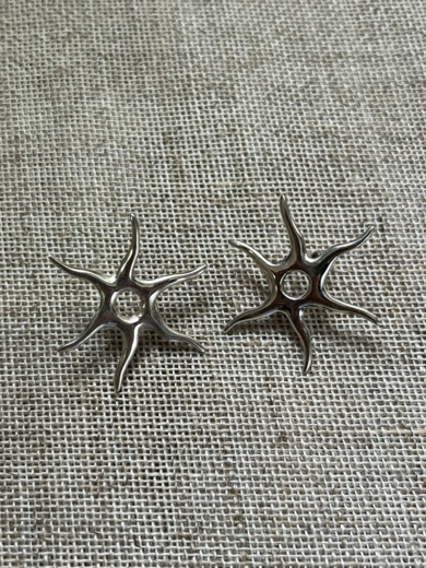 Pendientes estrella Loiz|JoyeríadeLoiz Jewelry| Compra arte en Flecha.es