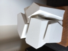 Talla cúbica Wh | Escultura de Pablo Urruti | Compra arte en Flecha.es