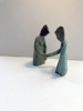 Mucho gusto. El gusto es mío. Serie Saludos. | Escultura de Ana Valenciano | Compra arte en Flecha.es